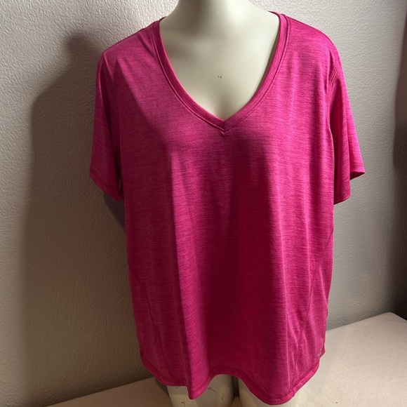 BCG Plus Activewear V-Neck Tee - Bright Pink - Size 1X - Picture 2 of 6